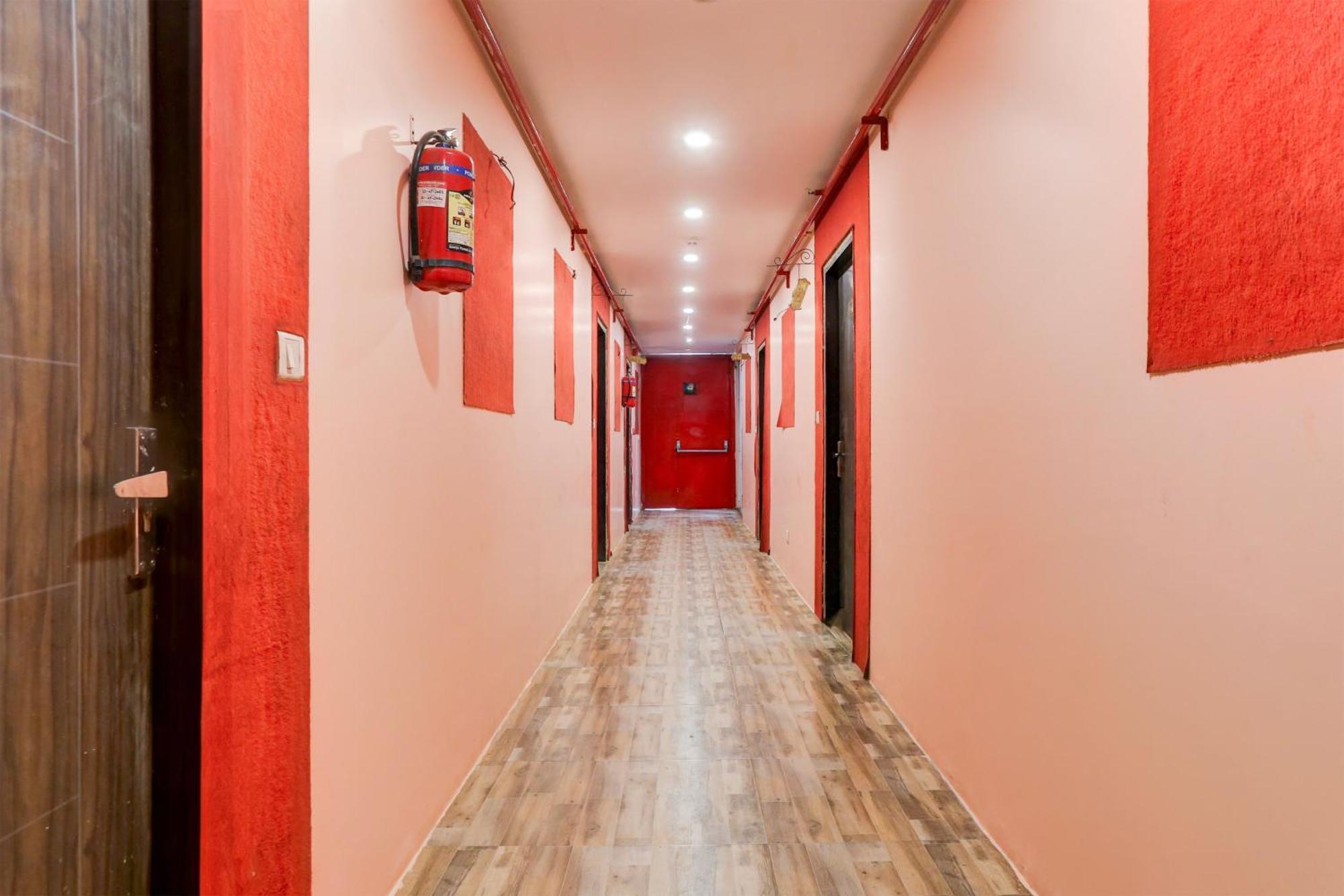 Super Hotel O S J Residency Delhi  Ngoại thất bức ảnh